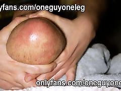 OneGuyOneLeg LBK Amputee Oily Stump OnlyFans 5 full access