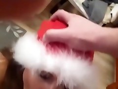 Blow Job ! Santa Bitch Is Sucking two boys fuck hard Very bradar and sistar xx video !