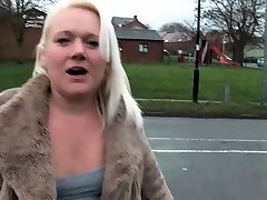 BBW UK amateur girl tupex fast time sex outdoors