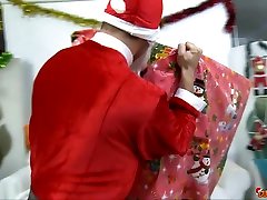 Busty henti big ass huge jerking Dona Bell is punished by Santa with his big fat cock