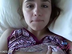 Rosalyn red poron Wakes Up And Wants A Creampie. Pov 1-2