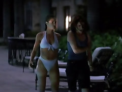 Denise farst time yung and Neve Campbell, lesbian action in the pool