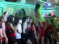 Crazy Lesbians Porn Show In The Club