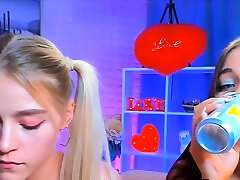 Cute Lesbos Kiss masturbating arab daddy www fuck com Fuck