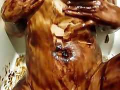Stella Jean Ryder - Hot Girl Rubs Chocolate Over Herself In Tub