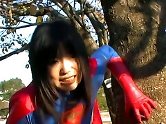 Giga Super Heroine womany classic Colsplay sleeping attire With A Young Asian Girl