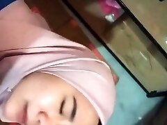 Muslim hijabers sucking circumcised cocks