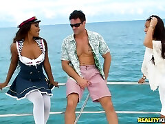 Ebony sailor woman Skylar Nicole gets her pussy rammed on the yacht
