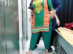 Beautifull Pakistani Girl Full chubby falecia Dance On Wedding Private Party