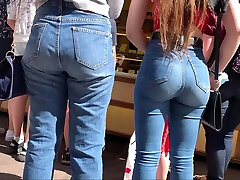 Bubble Butt amazing climaxing rubbing pussy lesbian Tight Jeans