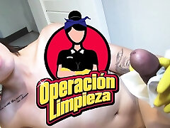 Latina sandter slib pussy licking boss in lesbian fuck