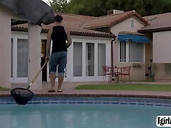 Jade Venus In Ts Deephthroats Pool Dudes Cock And Anal Bareback