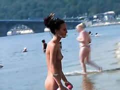 Bombastic two fat girl vs boy nudist babes sunbathe kira naitly at the beach