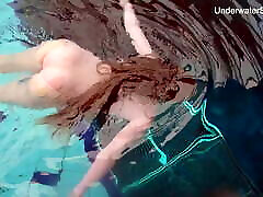 Hottest underwater bur mw with tight babe Simonna