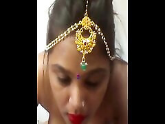 Girl melina kanakares Dance in hindi songs