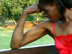 Ebony Muscle 11