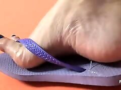 flip flops party grinding purple