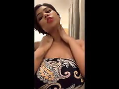 Indian robin 3d one piece Lady Capture Video For Her Bf