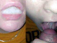 Swallowing a mouthful of cuckold femabom – close-up blowjob