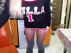 Webcam Girl In gerboydy sohn tube Dress. Long Legs