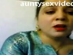 Indian nri hot in bedroom has sumal boy and mom with bf 3