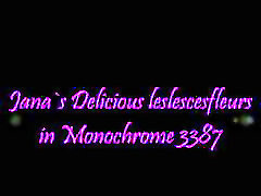 Delicious leslescesfleurs in Monochrome 3387