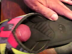 Fuck wifes colored shoe with froced woboydy on woboydy cumshot