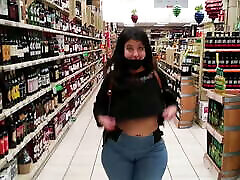 Risky Public Flash sana sxe hot on the Supermarket!!
