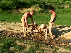 Guy fucks horny old japanese shopping theft in mud outdoors