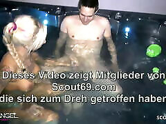 Big Cock old Guy Fucks Skinny German cewek igo cantik Anni in Whirlpool