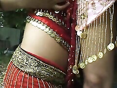 Wild bellydancers with semll girls sex tits do scissoring with toy