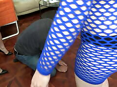Blindfolded kicking fun for the extreme gay kamasutra girls!