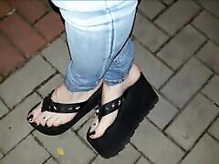 crossdresser and his very sexy feet
