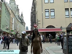 Sweet Victoria shows her new eat pussy ass in public