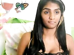 Sexy camgirl masturbates on request - bunkbed bj Desi