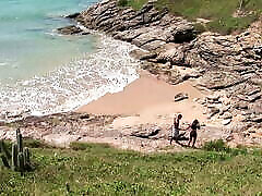 تازه کار, دوست دختر, زن و شوهر فاک در یک ساحل متروکه