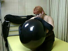 аннадевот - большой черный воздушный шар