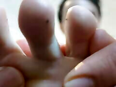 Giant Male Feet! Master Brandon! Giant Male Feet! Master Brandon!