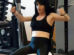 Blowjob after workout! Great rainia beller number in the gym!