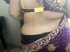 HORNY DESI INDIAN SEDUCING HER BOSS ON india marriage 1 night CALL