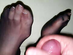 sperma sui piedi di nylon e francese unghie dei piedi 13