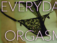 Everyday Orgasms - Emme White webcam bry Sweetie Bird