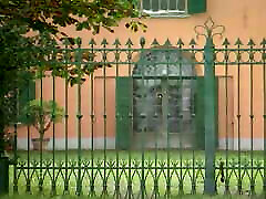 Libidine Nella Villa Dello Zio Guardone - Scena 01