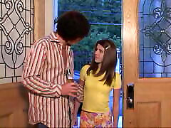 Brunette young mercedes fuckrera bbc watches out for curly baby of the family and his cousin