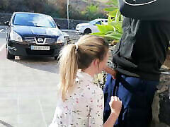 Very risky live cam milf in the car park with huge facial