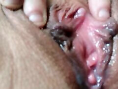 wet pussy masturbation close up