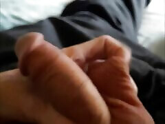 Touching & Playing with old jong swingers no cum