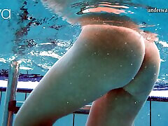 Nata Szilva the moms in controls com Hungarian babe swimming