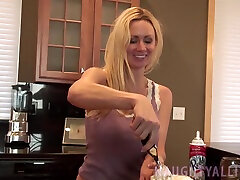 Hot real amateur wife blowjob using whipped cream and ice cream!