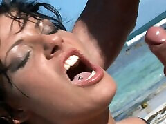 Sandy anna aiella sydney video with a stunningly hot brunette chick